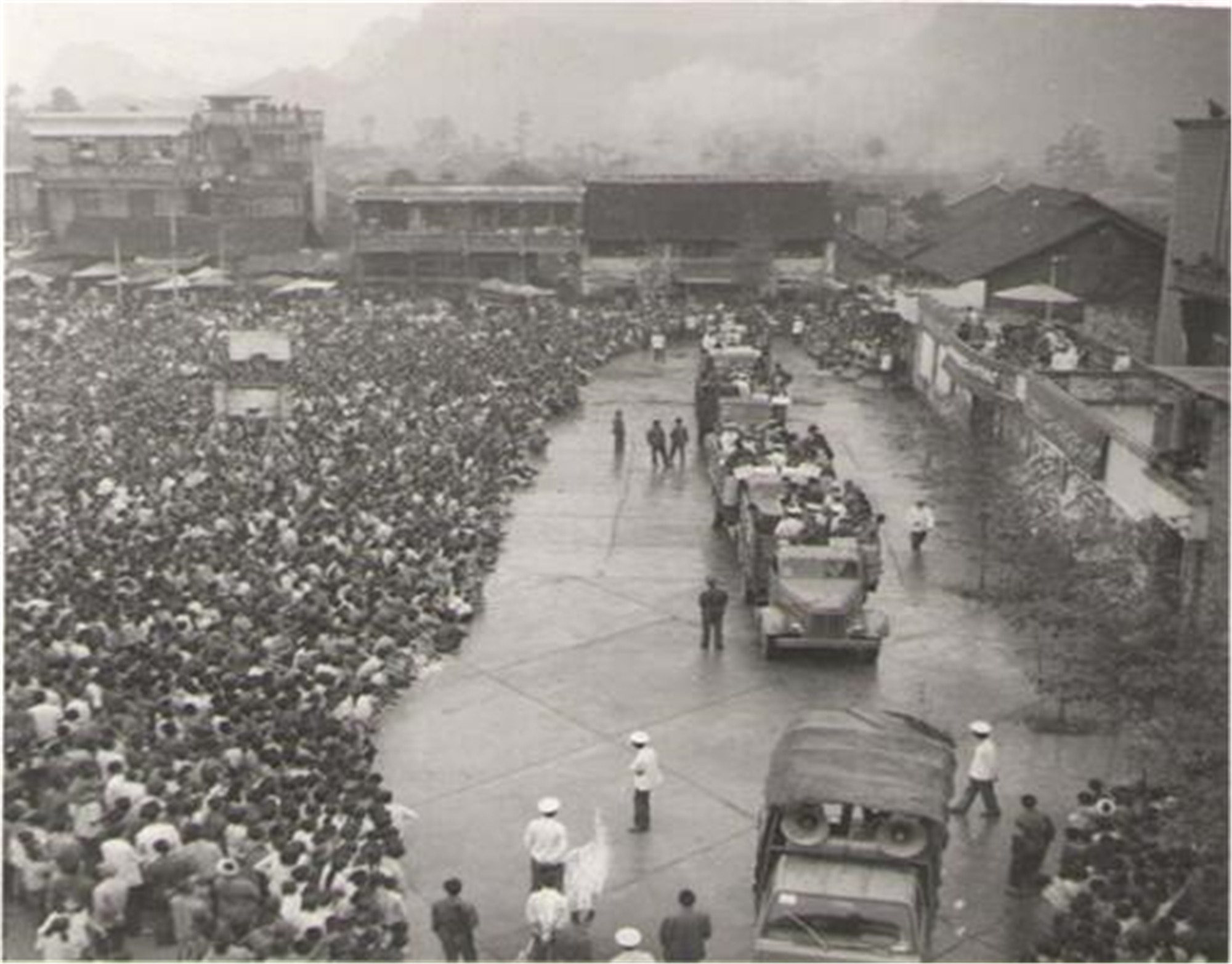 “忠贞检魂  和谐丰茂”的来历